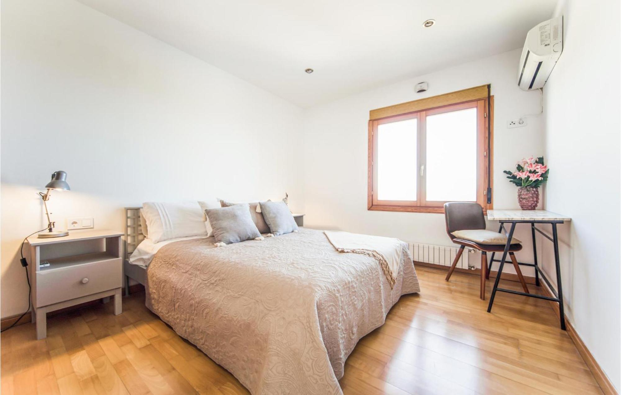 Amazing Home In Ador With Kitchenette Exterior foto